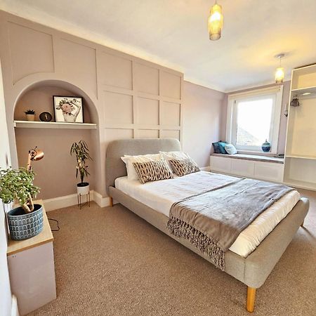 Seaview 2 Bedroom Apartment Littlehampton Bagian luar foto