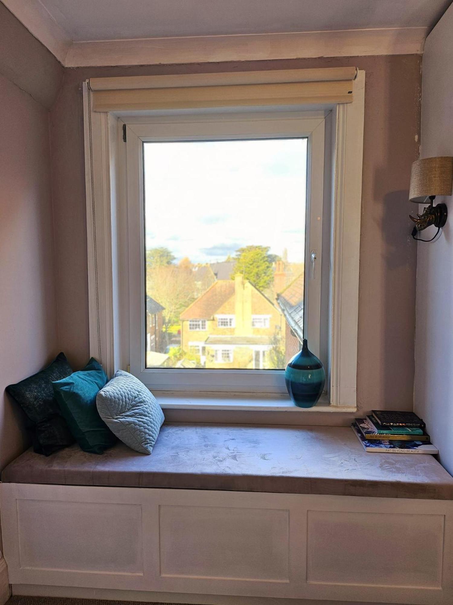 Seaview 2 Bedroom Apartment Littlehampton Bagian luar foto
