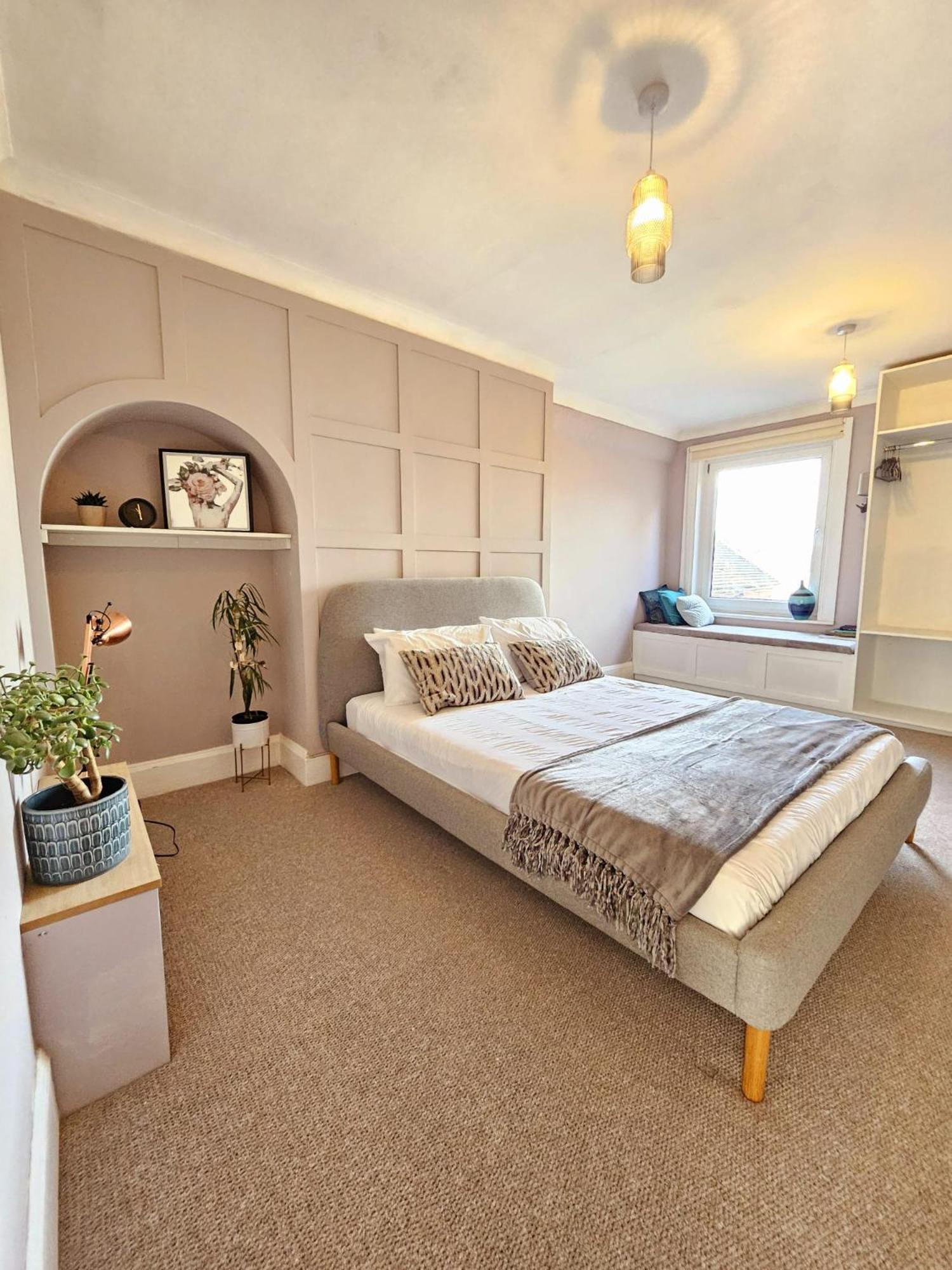 Seaview 2 Bedroom Apartment Littlehampton Bagian luar foto